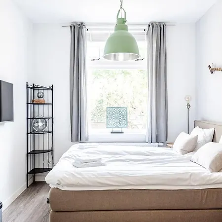 아파트 En Deluxe Blueberry *